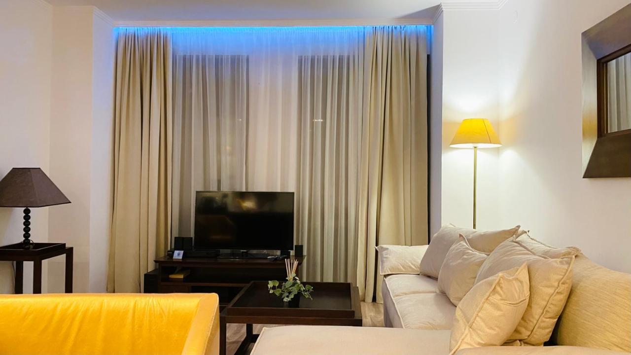 Royal Beach - Modern & Private Apartments In Center סאני ביץ' מראה חיצוני תמונה